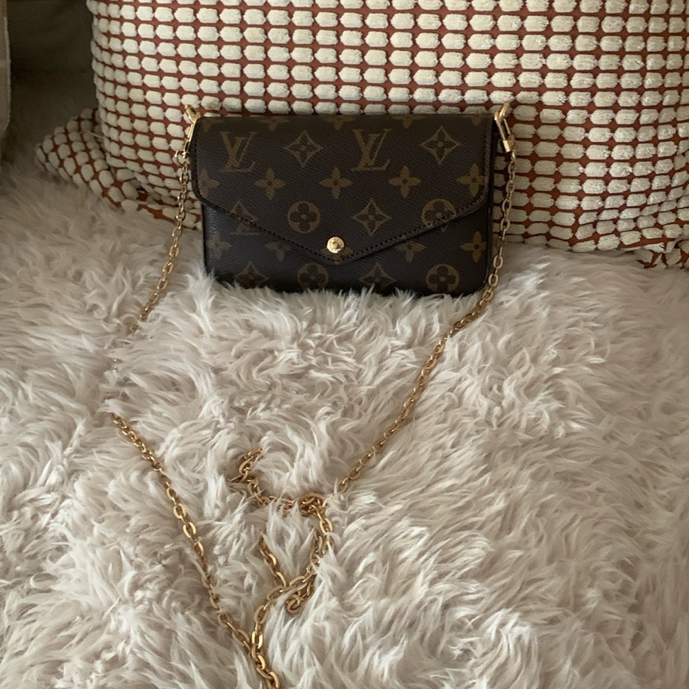 Shoulder Bag